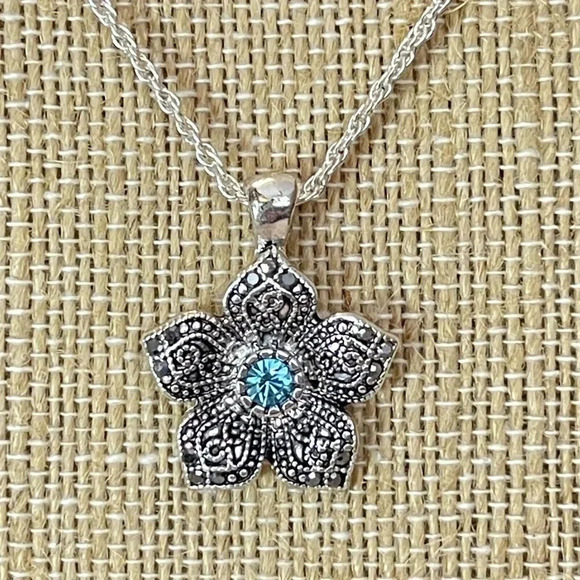Silver Tone Blue Cubic Zirconia & Faux Marcasite Flower Pendant 18” Rope Chain - Picture 1 of 8